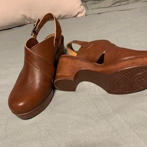 BOC CLOGS